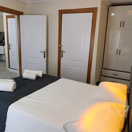 King Mas מלון דירות